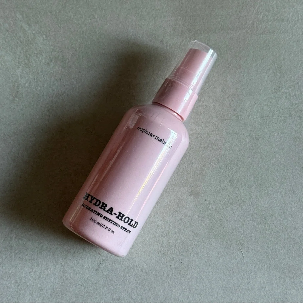 Sophia + Mabelle Hydra-Hold Hydrating Setting Spray